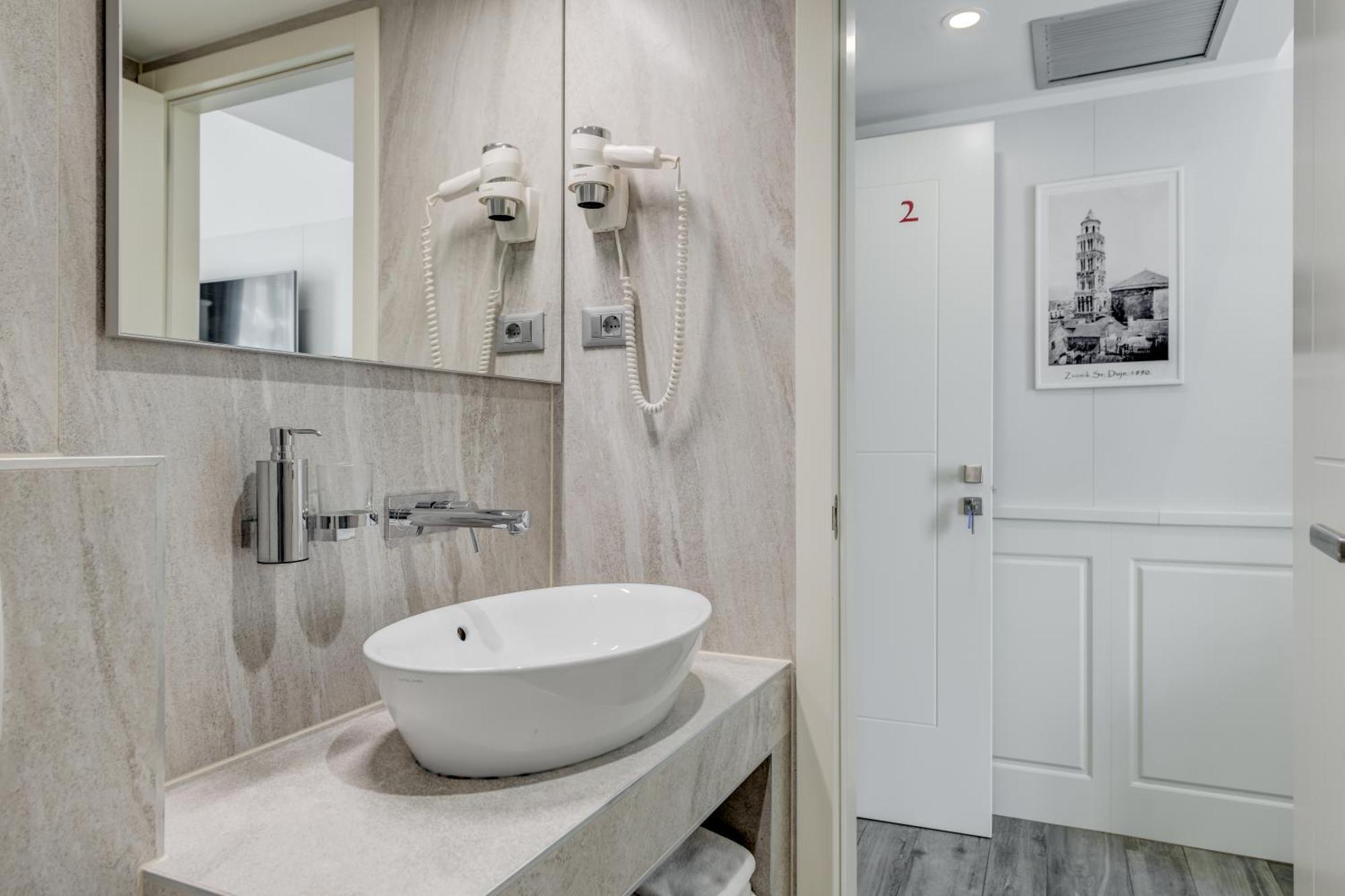 Roko Luxury Rooms Split Exterior foto